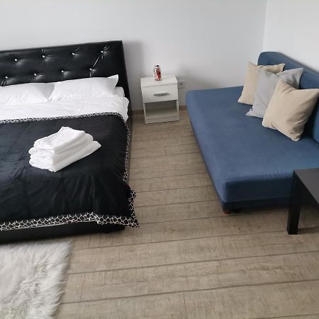 Cazare Apartament Rasnov Leilighet Eksteriør bilde