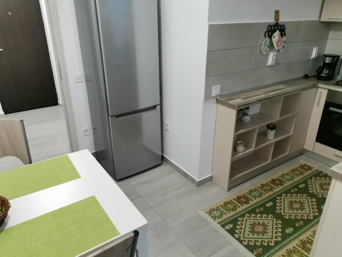 Cazare Apartament Rasnov Leilighet Eksteriør bilde